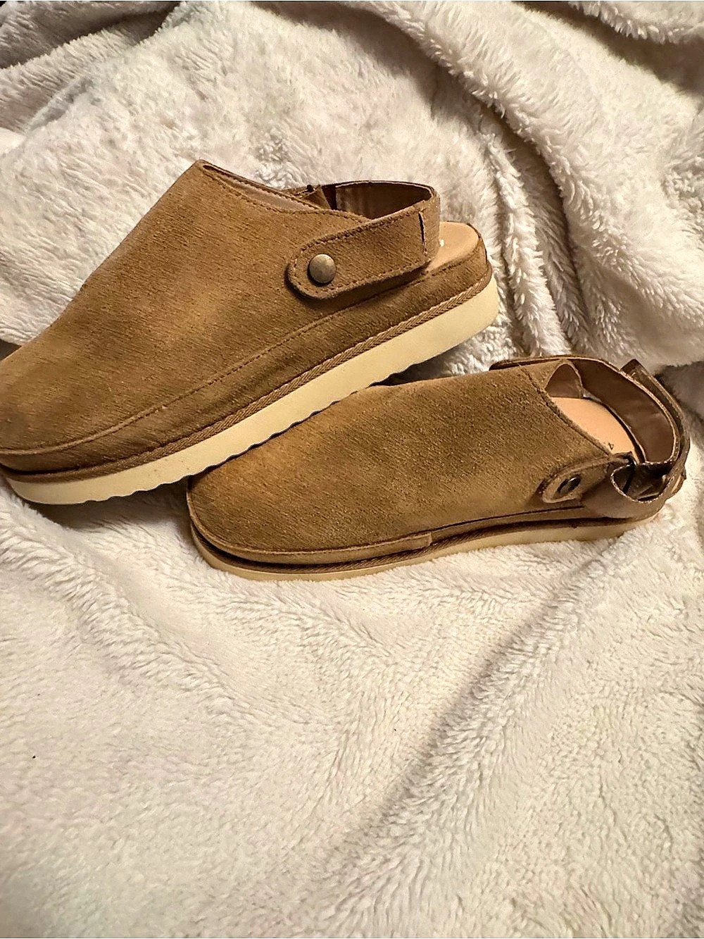 EVELLYHOOD Women's Casual Platform Clogs with Adjustable Backstrap Brown EU 43